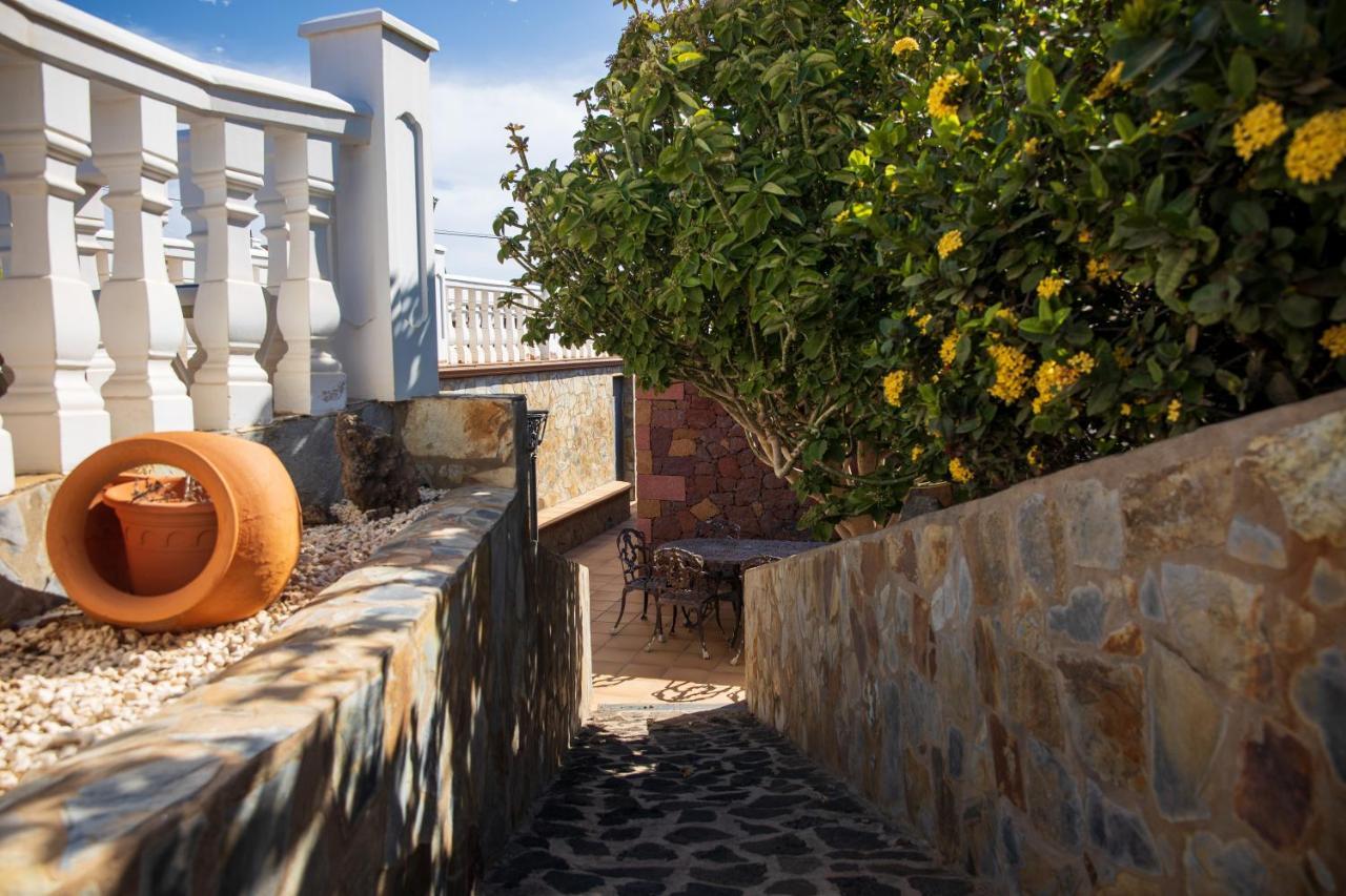 Villa Las Cuevas Tias Exterior photo